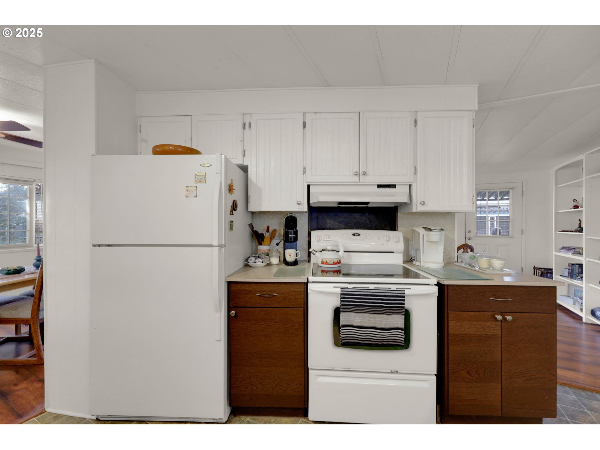 1475 Green Acres Road, Unit 12 Eugene, OR 97408 - Photo 9 of 38 Gallery Image 9