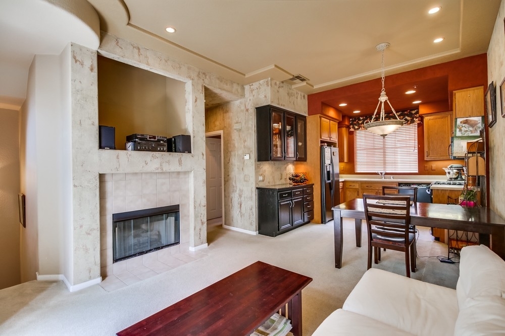 2186 Historic Decatur Road, Unit 40 San Diego, CA 92106 - Photo 4 of 25