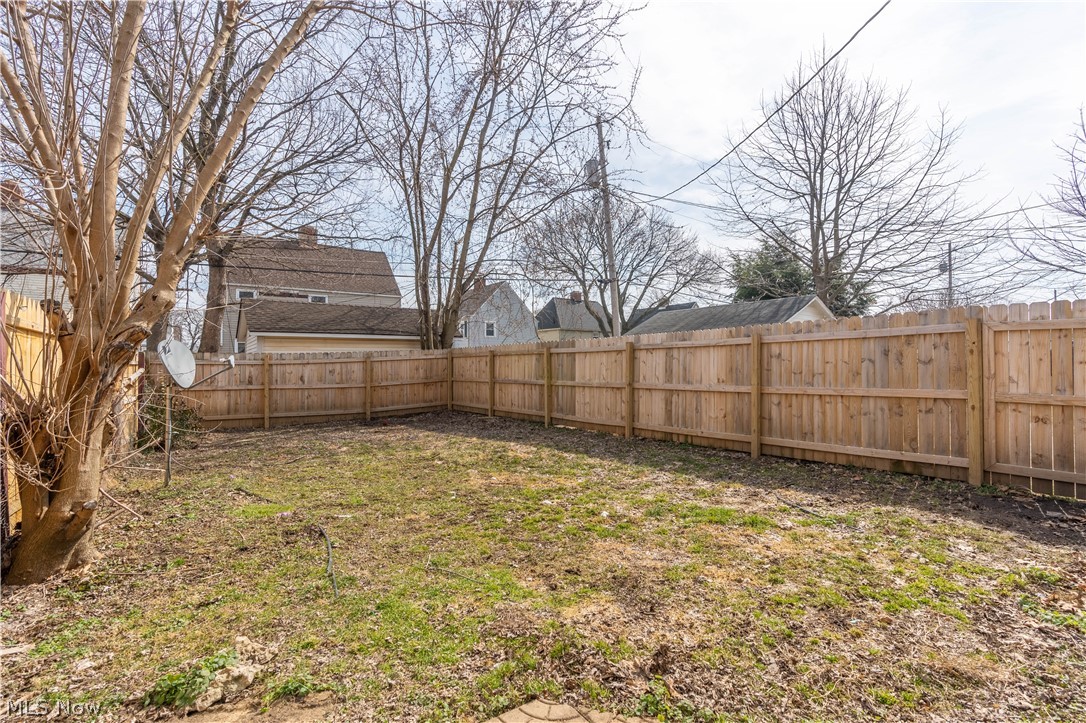 1360 Crescent Road Southwest Canton, OH 44710 - Photo 24 of 29