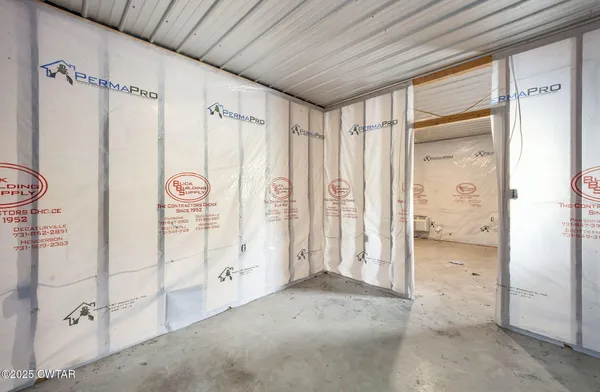 $750,000 | 9475 Highway 100, Scotts Hill, TN 38374