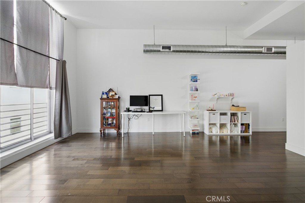 433 Pine Avenue, Unit 308 Long Beach, CA 90802 - Photo 15 of 31