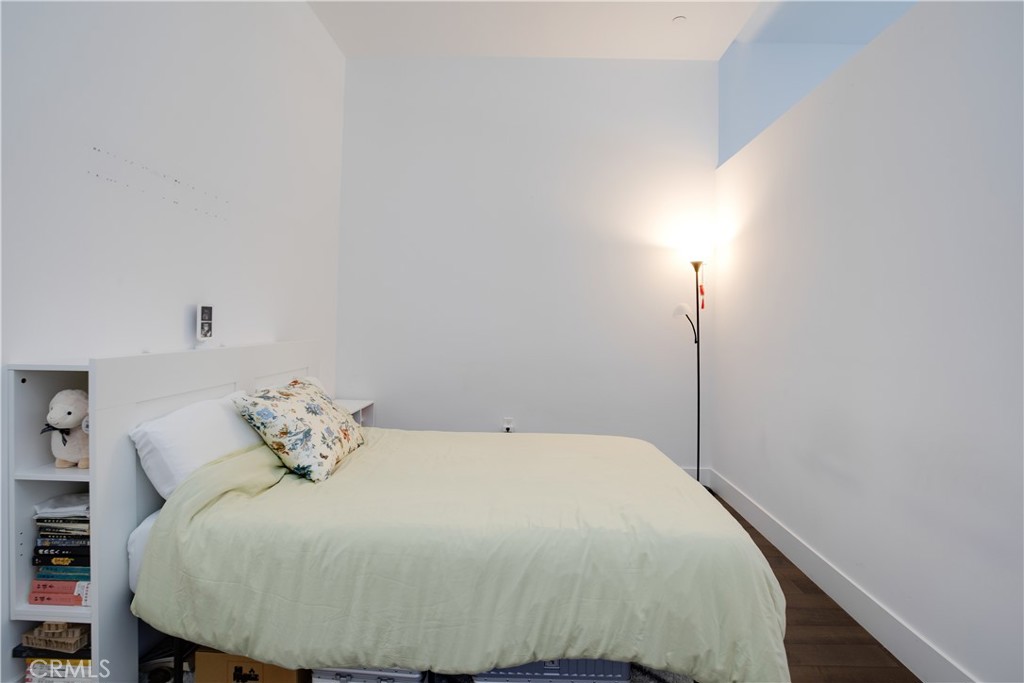 433 Pine Avenue, Unit 308 Long Beach, CA 90802 - Photo 16 of 31