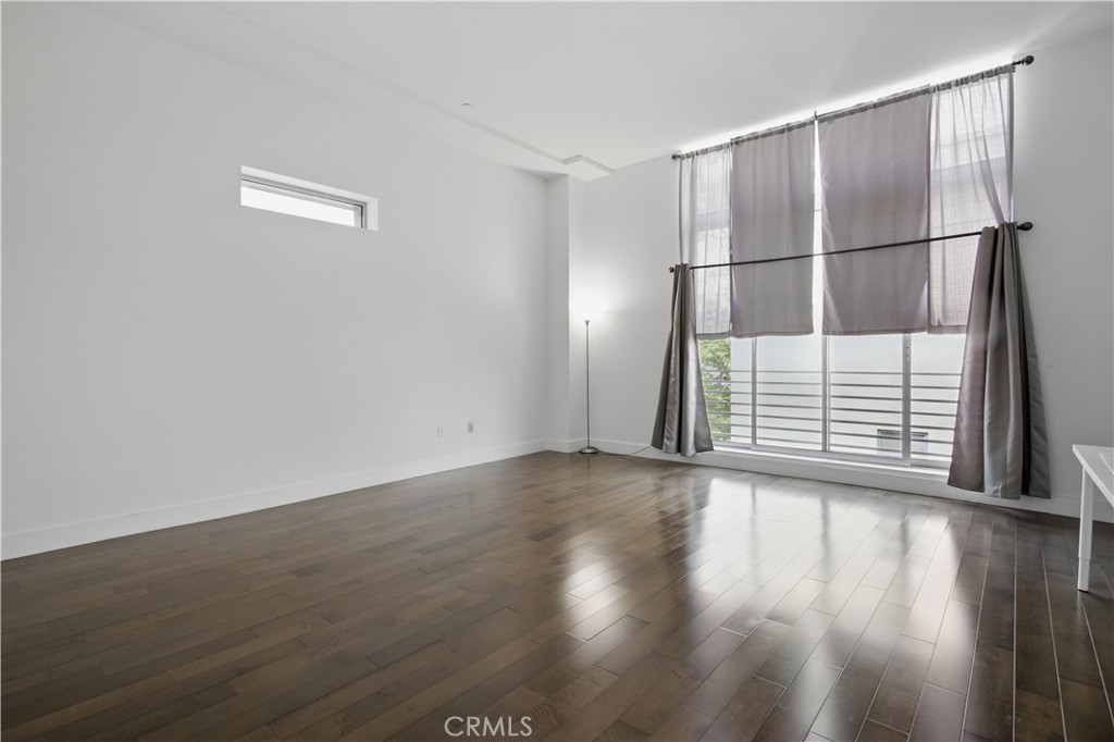 433 Pine Avenue, Unit 308 Long Beach, CA 90802 - Photo 2 of 31