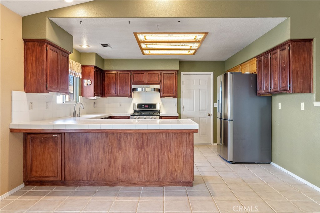 5355 Impala Drive Paso Robles, CA 93446 - Photo 12 of 44