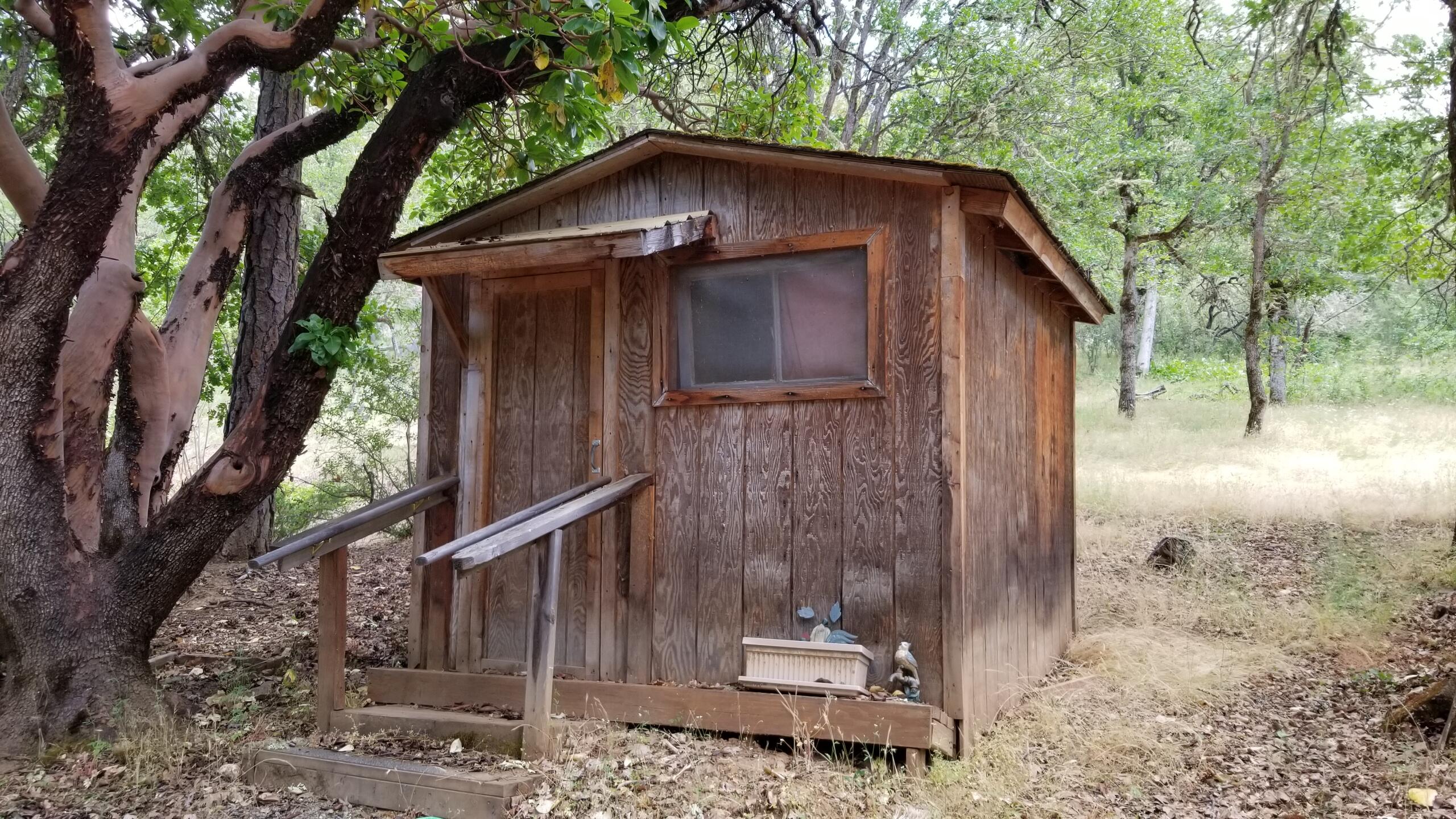 13925 Water Gap Road Williams, OR 97544 - Photo 18 of 26 18 20230608_134045