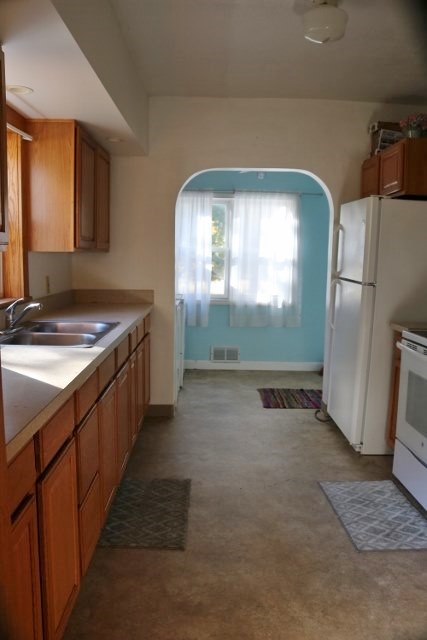 7681 North Cedar Lake Road Edmore, MI 48829 - Photo 8 of 39 1839811-7.JPG