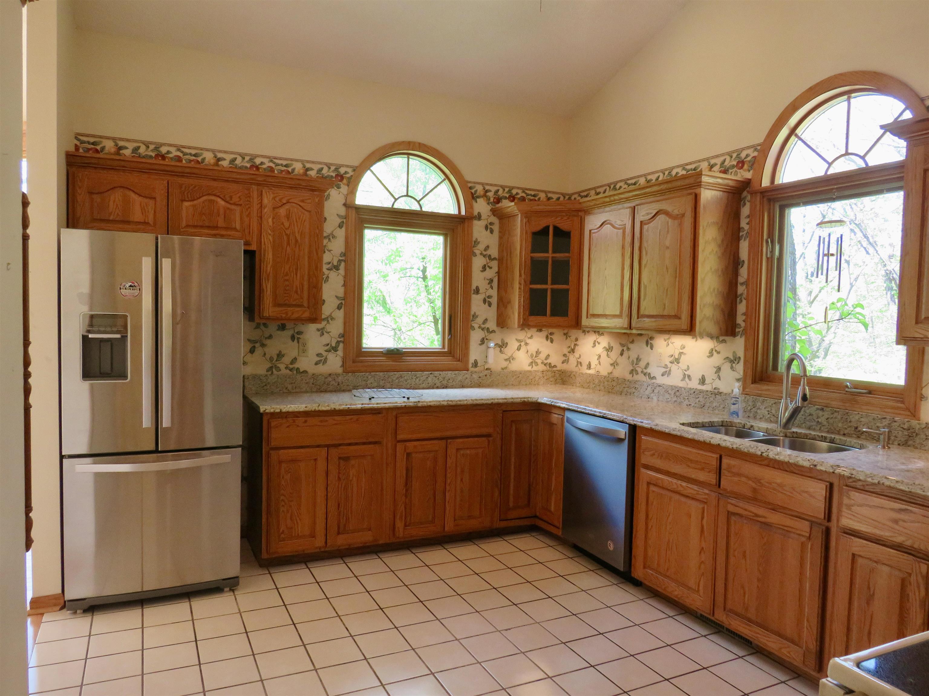 13 Heatherdowns Lane Galena, IL 61036 - Photo 15 of 46