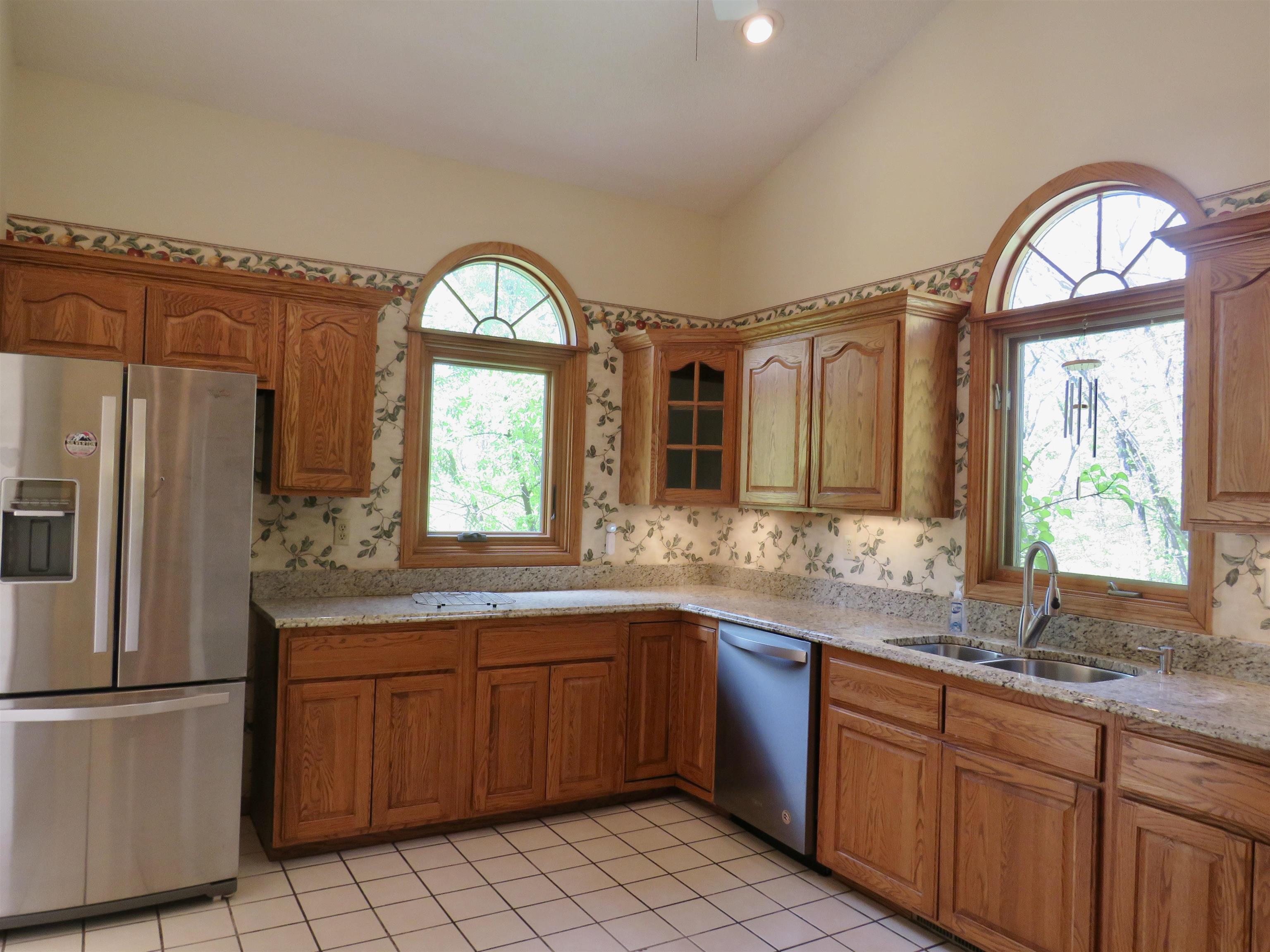 13 Heatherdowns Lane Galena, IL 61036 - Photo 18 of 46