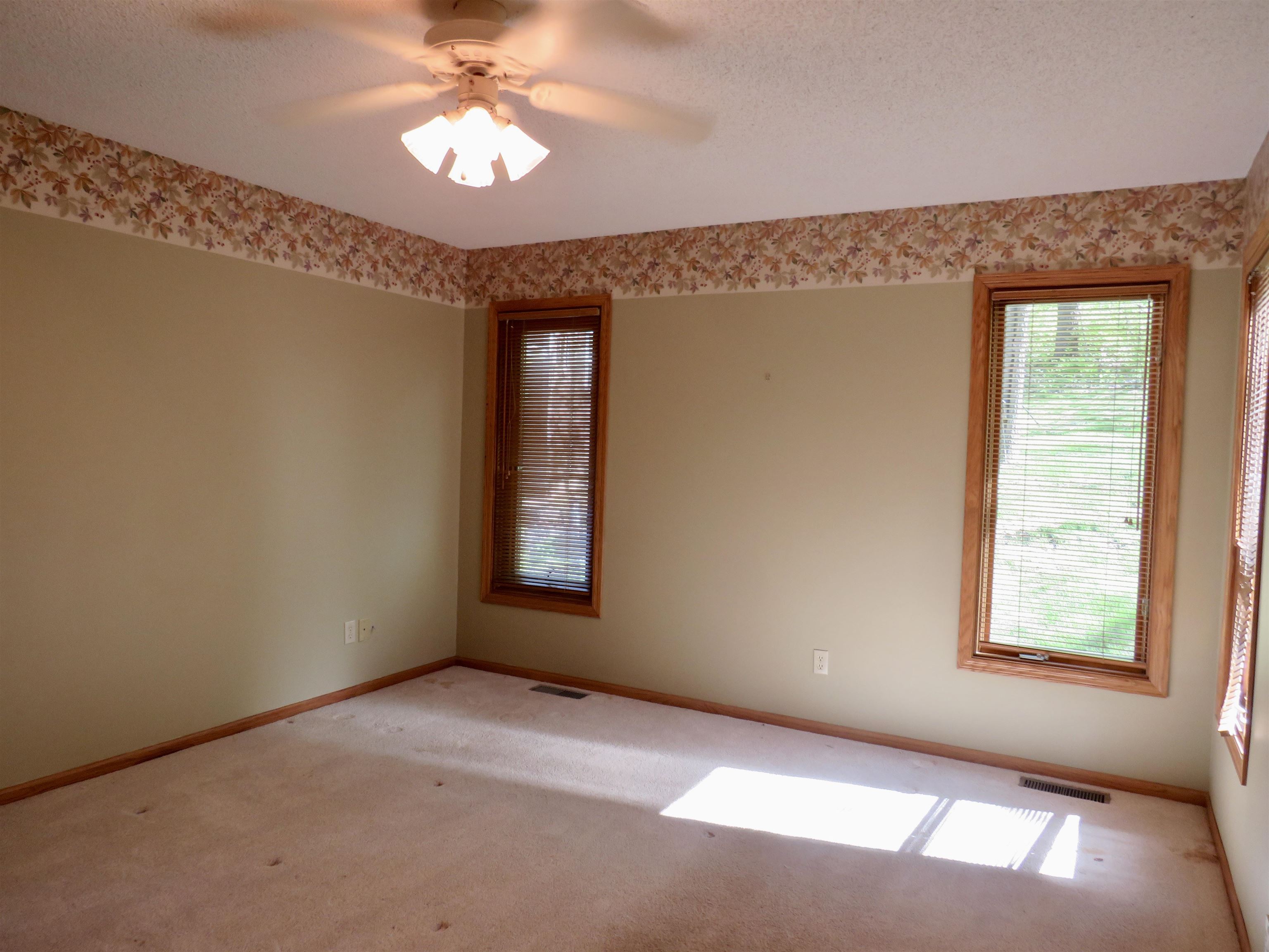 13 Heatherdowns Lane Galena, IL 61036 - Photo 23 of 46