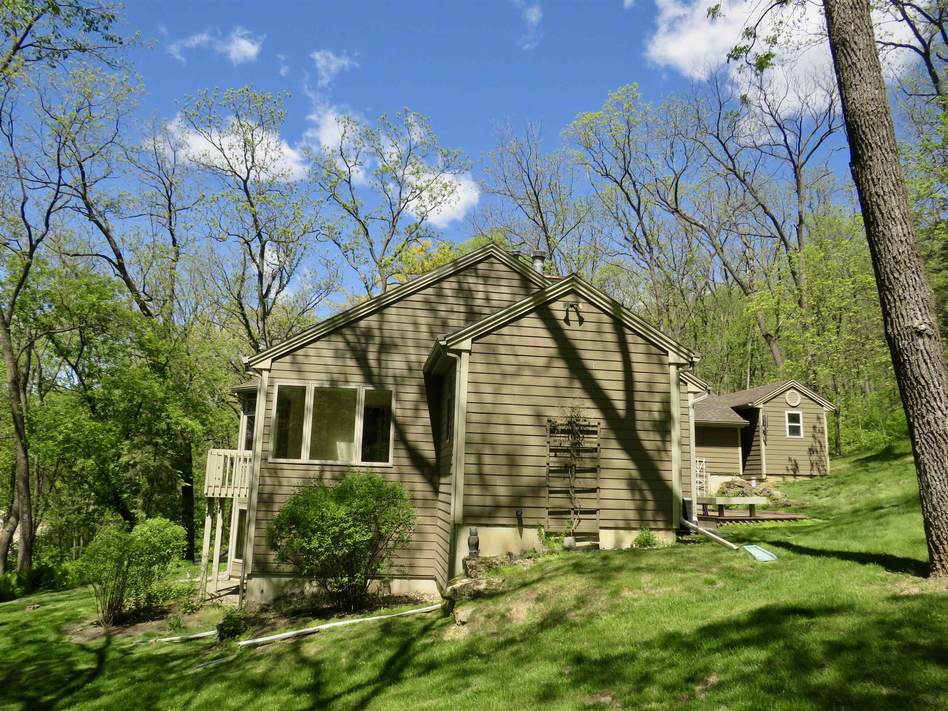 13 Heatherdowns Lane Galena, IL 61036 - Photo 4 of 46