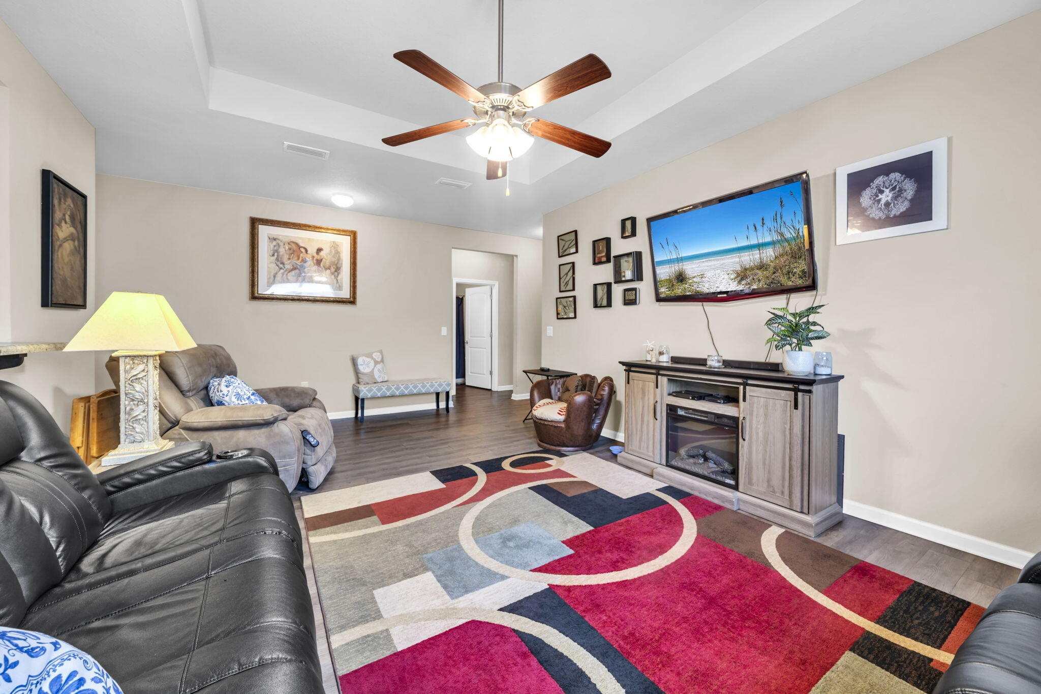 46 Cornelia Street Freeport, FL 32439 - Photo 11 of 49 a living room with furniture and a rug