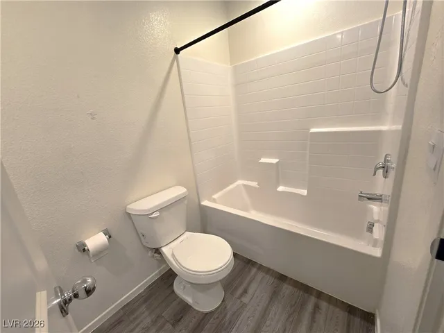 $1,900 | 487 Waterfall Cove, Henderson, NV 89002