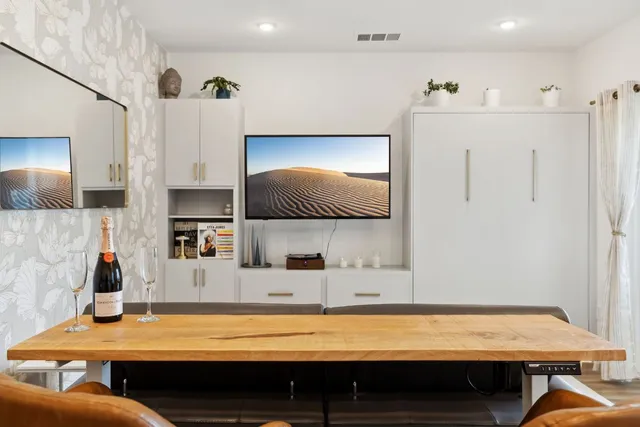 $389,999 | 4802 South Congress Avenue, Unit 215, Austin, TX 78745