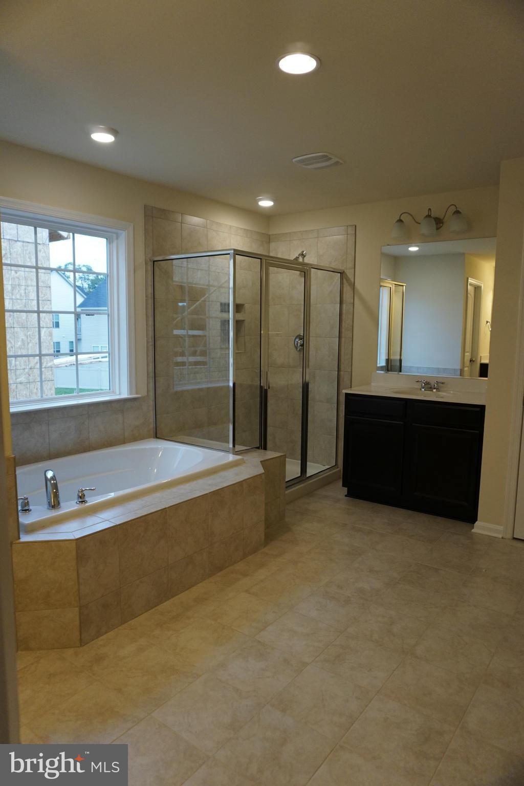 8122 Ridgely Loop Severn, MD 21144 - Photo 22 of 30 Interior (General)