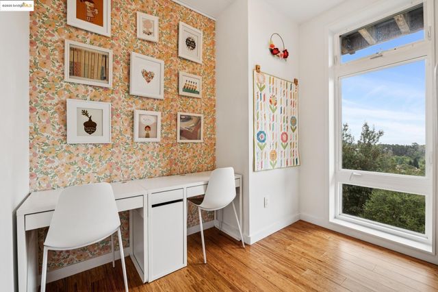 $989,000 | 4520 St Andrews Road, Oakland, CA 94605