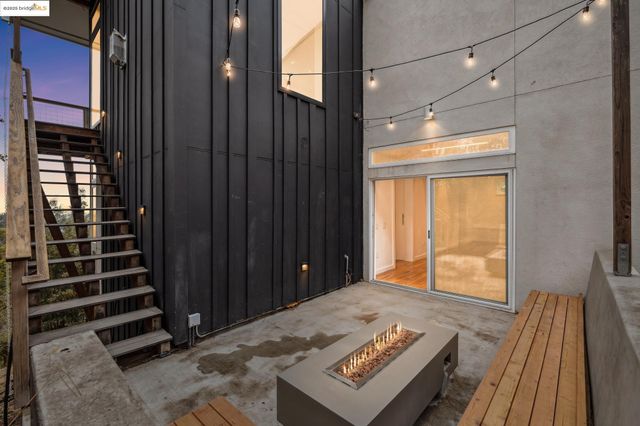 $989,000 | 4520 St Andrews Road, Oakland, CA 94605