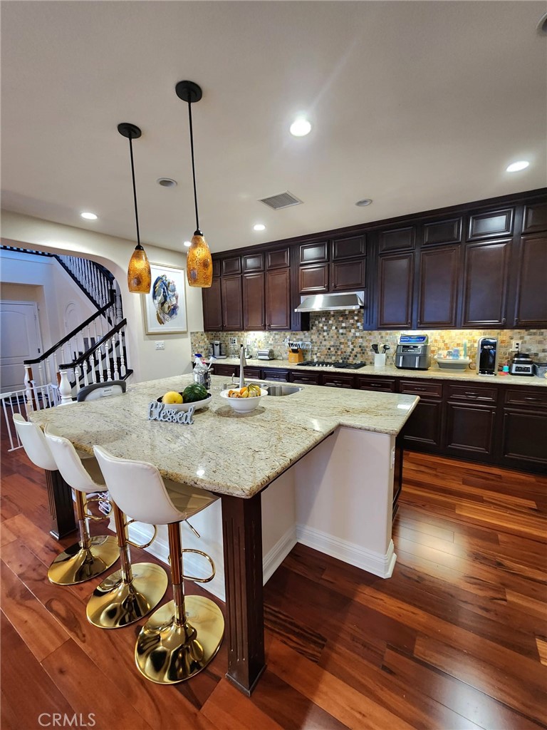 37 Rincon Way Aliso Viejo, CA 92656 - Photo 2 of 22