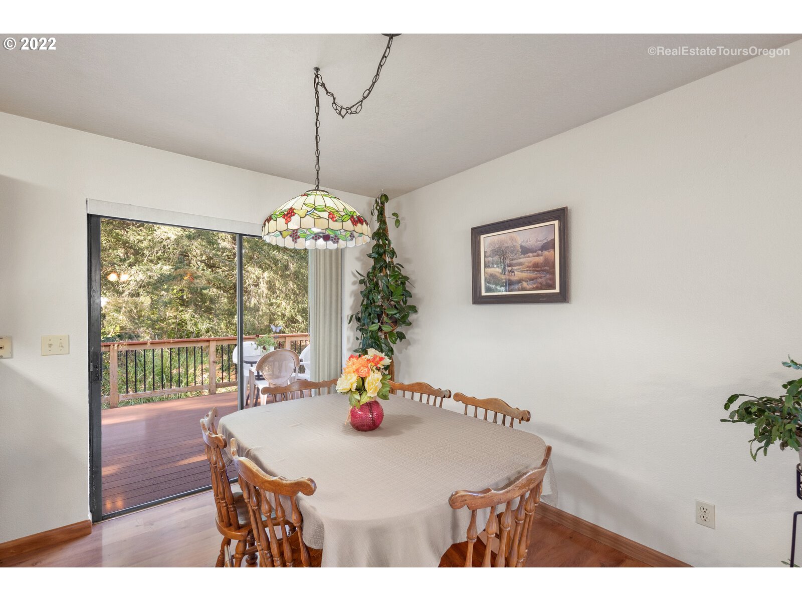 12715 South Casto Road Oregon City, OR 97045 - Photo 8 of 32 a view of a dining room with furniture window and outside view