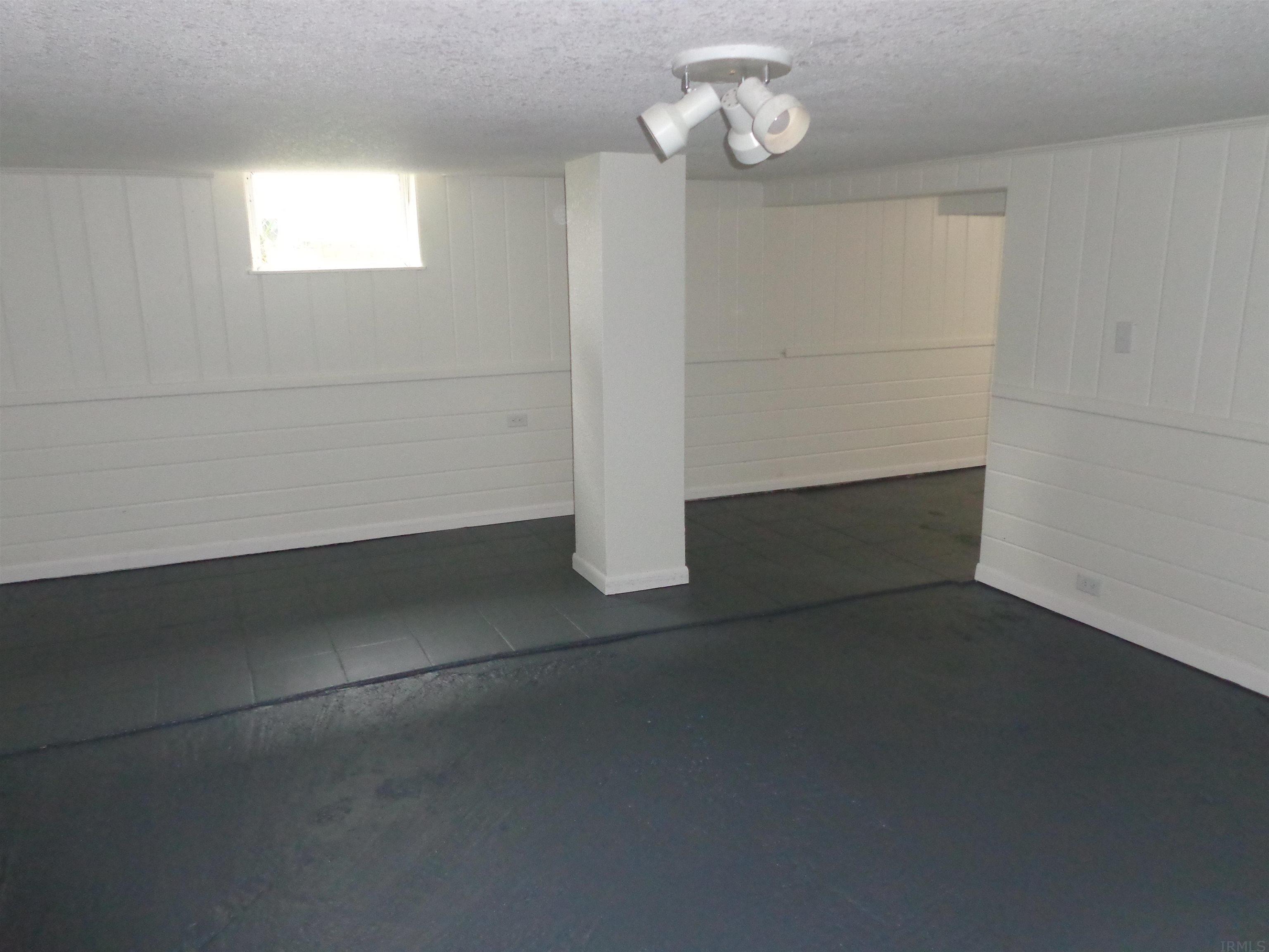 4134 Reed Street Fort Wayne, IN 46806 - Photo 15 of 21 Gallery Image 15