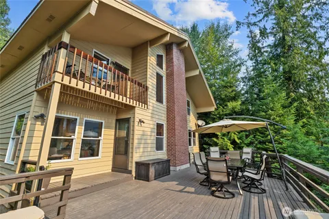 $1,279,999 | 160 Wilderness Lane, Easton, WA 98925