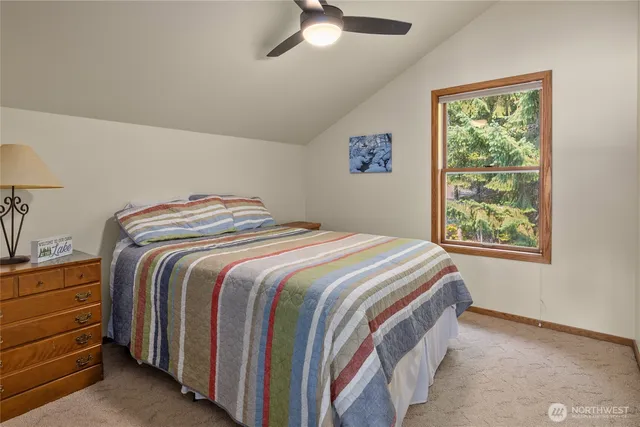 $1,279,999 | 160 Wilderness Lane, Easton, WA 98925