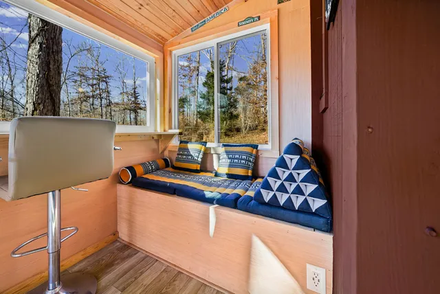 $849,900 | 5425 Thorn Hollow Road, Cumberland Furnace, TN 37051