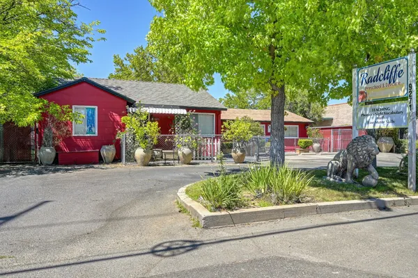 $850,000 | 9271 Elk Grove Boulevard, Elk Grove, CA 95624