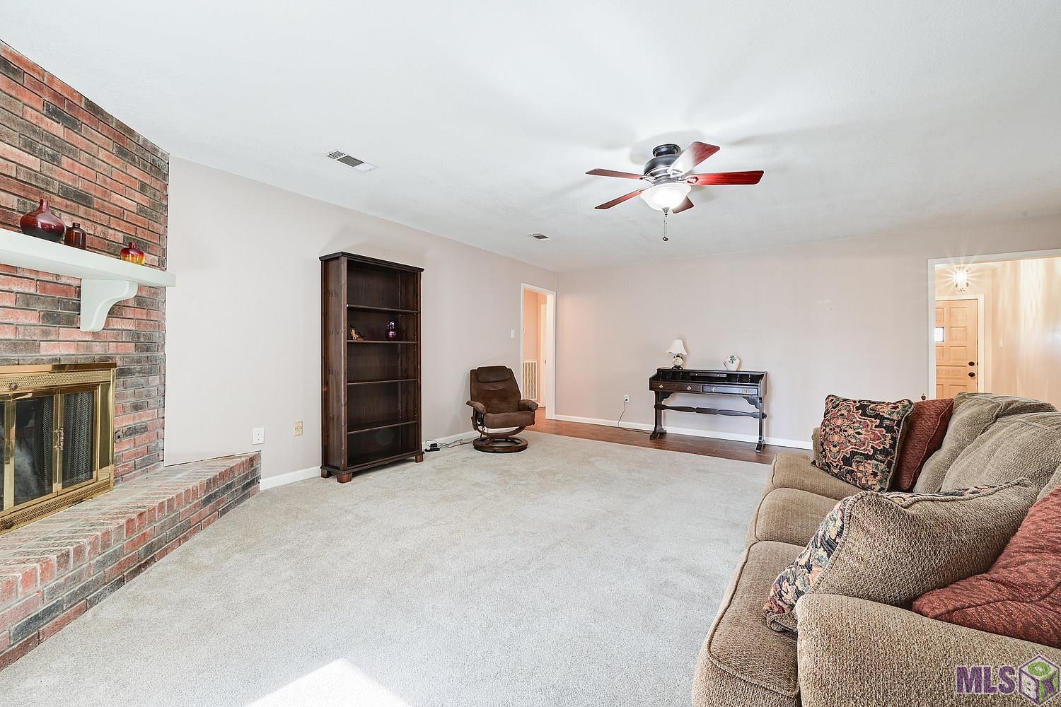 16922 Bonham Avenue Baton Rouge, LA 70816 - Photo 3 of 14 Gallery Image 3