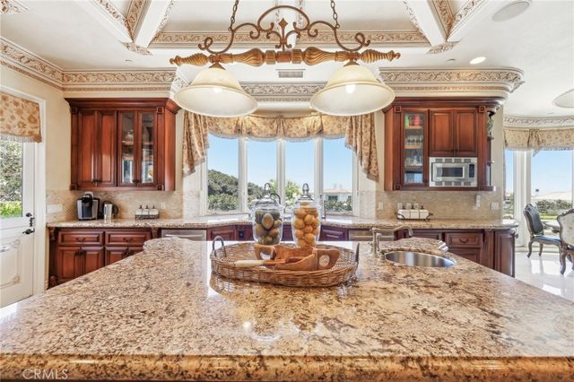 $12,500,000 | 60 Ritz Cove Drive, Dana Point, CA 92629