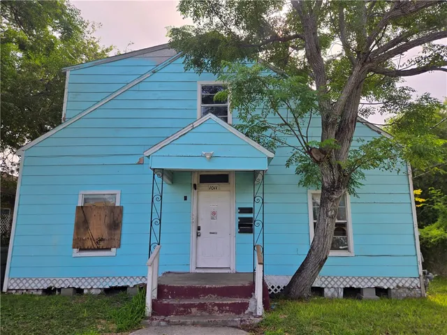 $114,500 | 1011 South Alameda Street, Corpus Christi, TX 78404