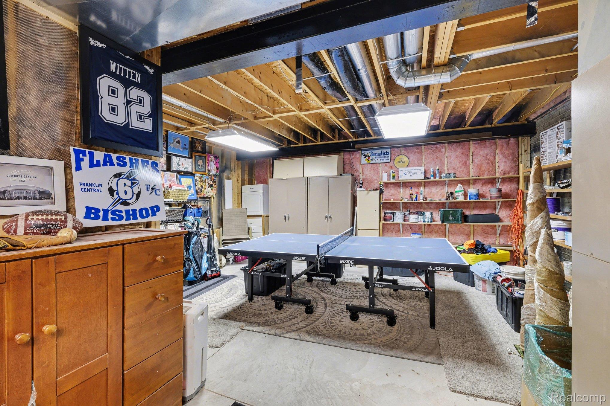 9084 Copper Ridge Drive Davison, MI 48423 - Photo 37 of 42 Recreation room with concrete flooring