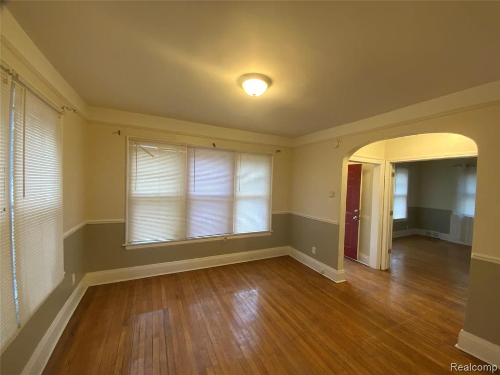 16773 Edinborough Road Detroit, MI 48219 - Photo 9 of 36