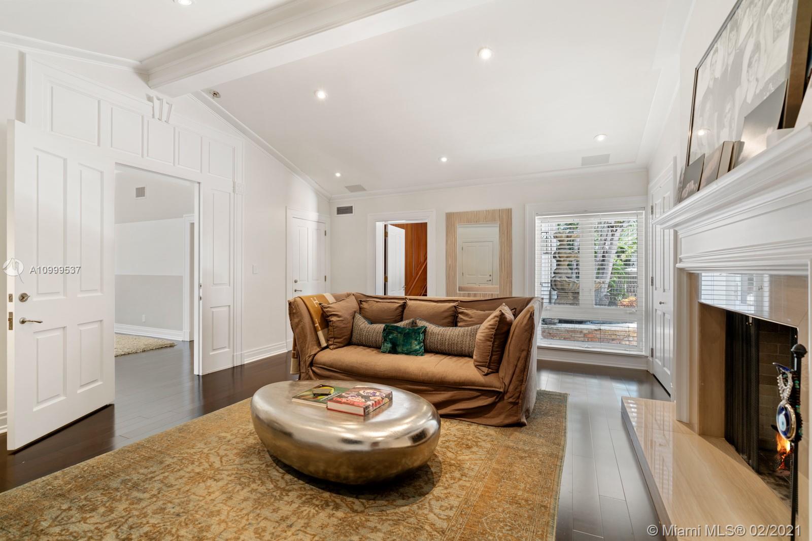 4511 Lake Road Miami, FL 33137 - Photo 18 of 37