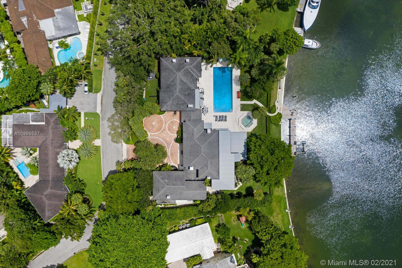 4511 Lake Road Miami, FL 33137 - Photo 37 of 37