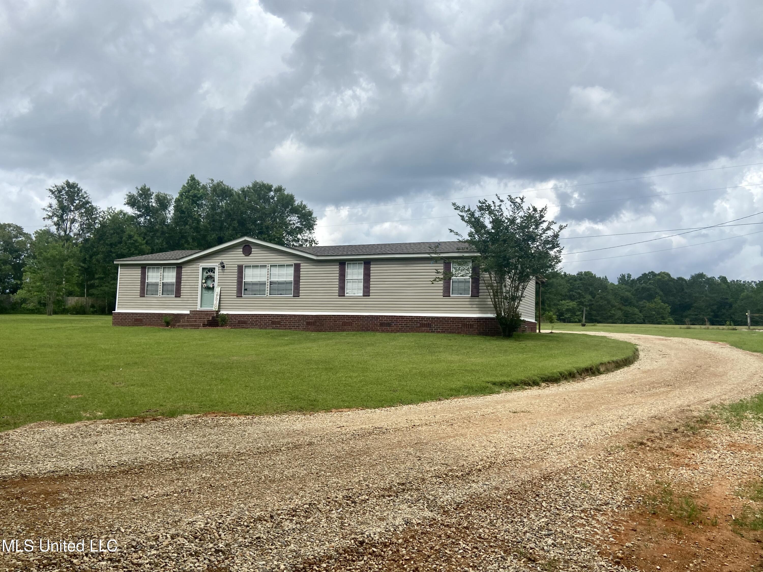 60 Ben Wilson Road Carriere, MS 39426 - Photo 1 of 23 C3C20218-1154-45CD-8361-638E1B936A8C