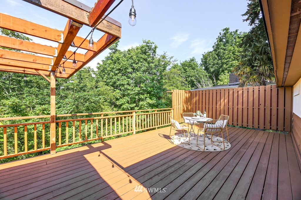 6659 Beveridge Place Southwest Seattle, WA 98136 - Photo 20 of 24 Gallery Image 20