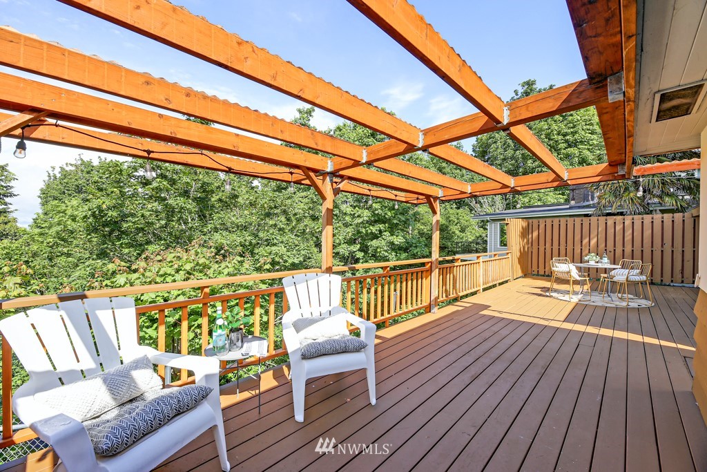 6659 Beveridge Place Southwest Seattle, WA 98136 - Photo 21 of 24 Gallery Image 21