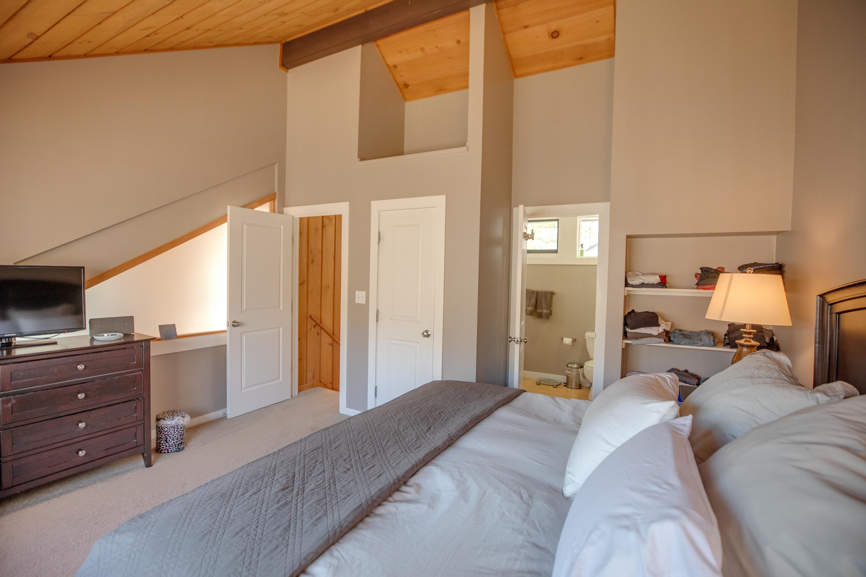 152 Clearbrook Road Lincoln, NH 03251 - Photo 21 of 37