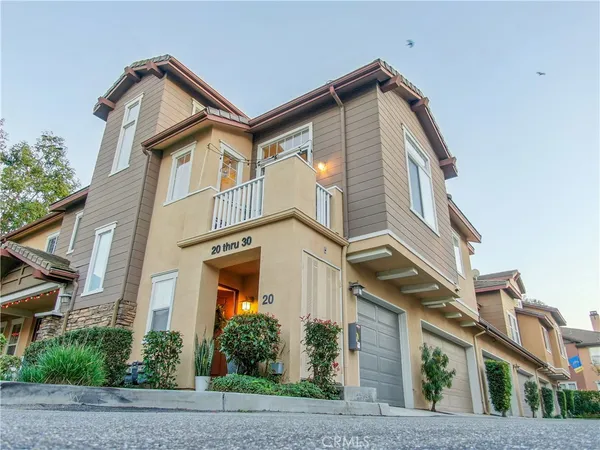 $799,000 | 20 Garrison Loop, Ladera Ranch, CA 92694