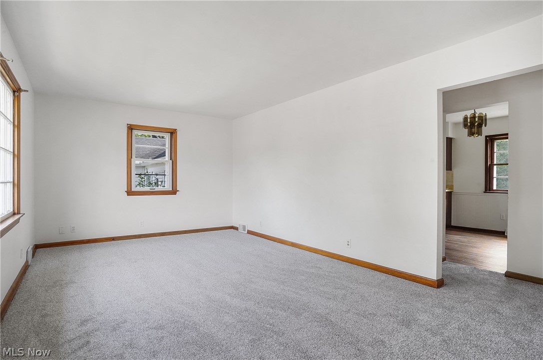 614 Reed Avenue Akron, OH 44306 - Photo 6 of 24 Gallery Image 6