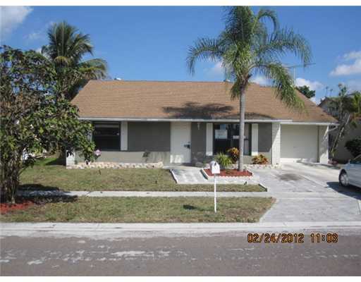 5735 Judd Falls Road East Lake Worth, FL 33463 - Photo 1 of 9 Primary Photo