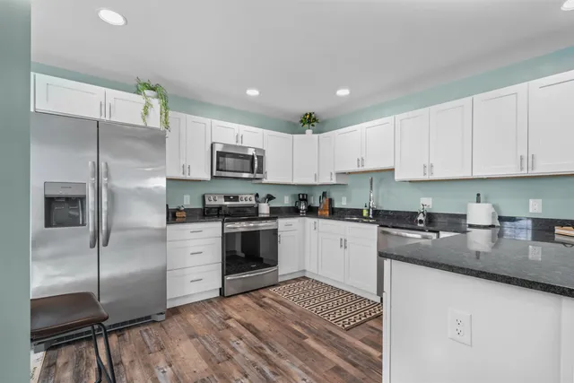 $275,000 | 4 A Villa Brasi Lane, Boscawen, NH 03303