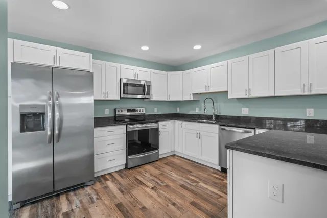 $275,000 | 4 A Villa Brasi Lane, Boscawen, NH 03303