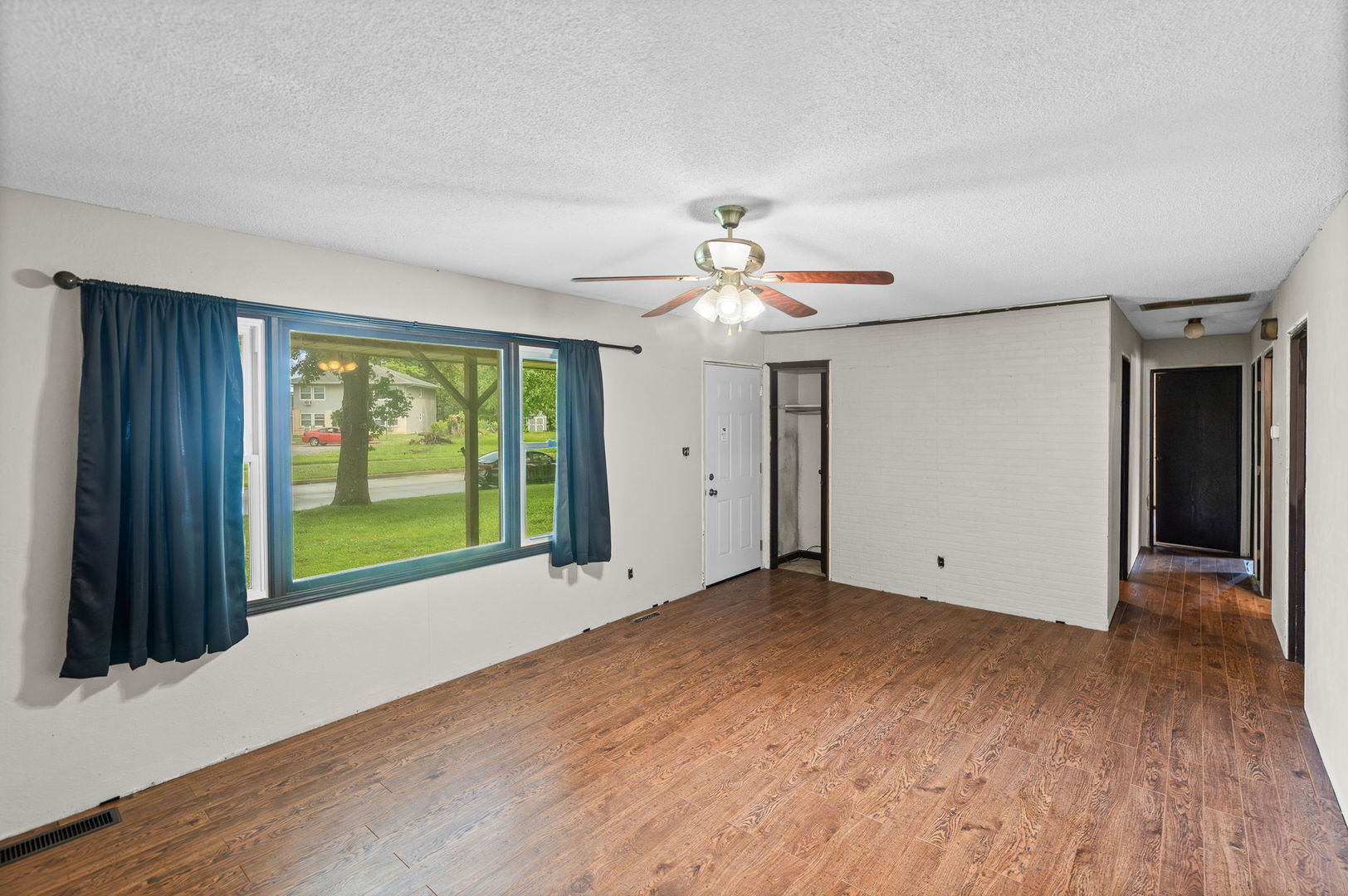 6 Edgebrook Street Centralia, IL 62801 - Photo 9 of 32