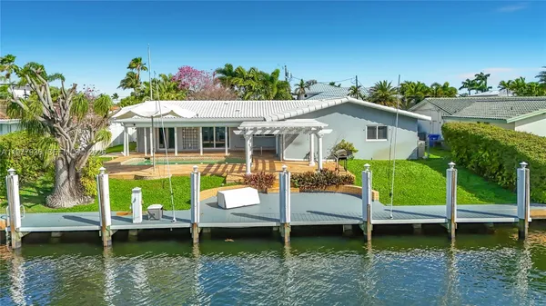 $7,000 | 2770 Northeast 8th Court, Pompano Beach, FL 33062