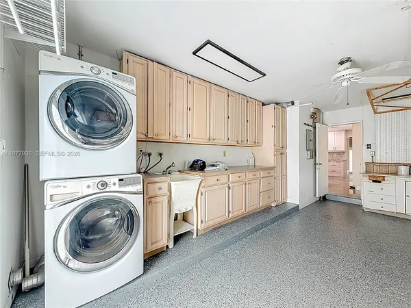 $7,000 | 2770 Northeast 8th Court, Pompano Beach, FL 33062