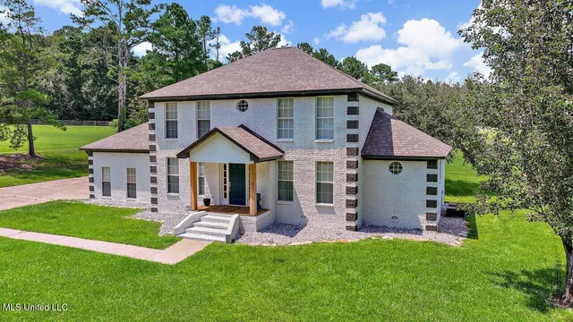 $318,000 | 3521 Utah Road, Lena, MS 39094