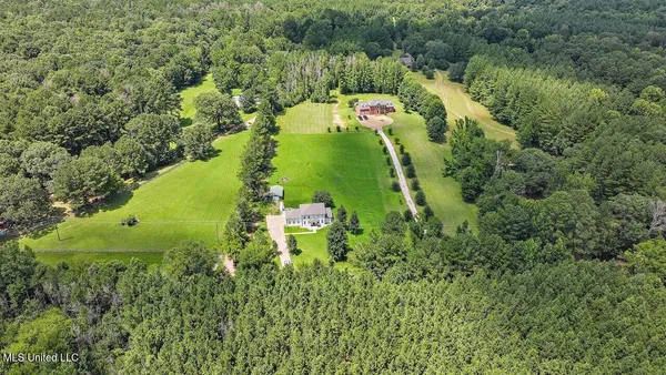 $299,000 | 3521 Utah Road, Lena, MS 39094