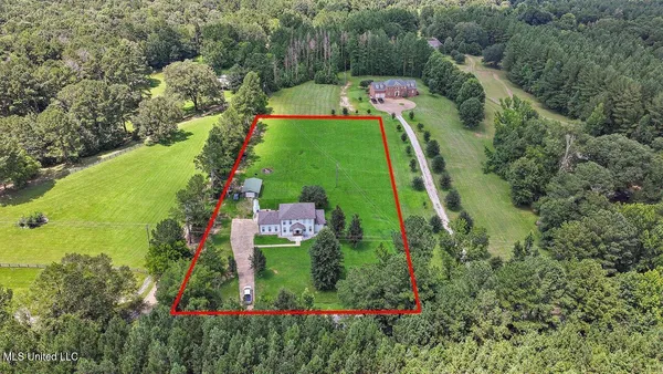 $299,000 | 3521 Utah Road, Lena, MS 39094