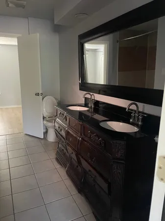 $2,100 | 9250 Beechnut Street, Unit 21, Houston, TX 77036